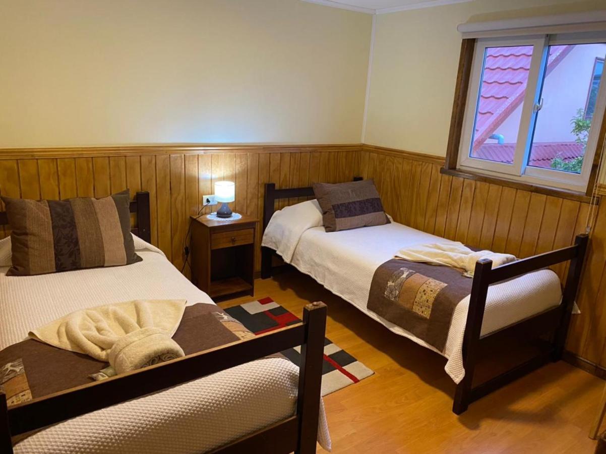 Hostal America En Puerto Natales Eksteriør billede