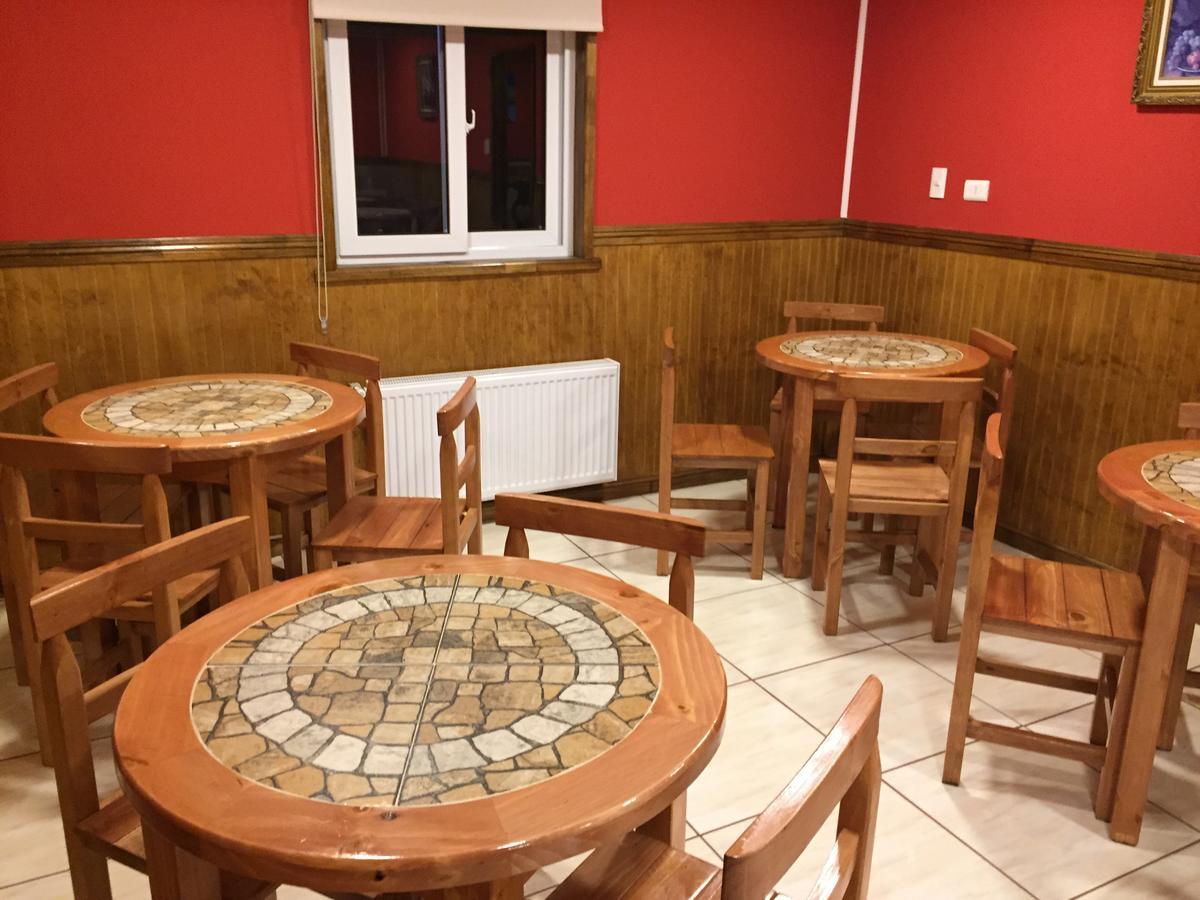 Hostal America En Puerto Natales Eksteriør billede