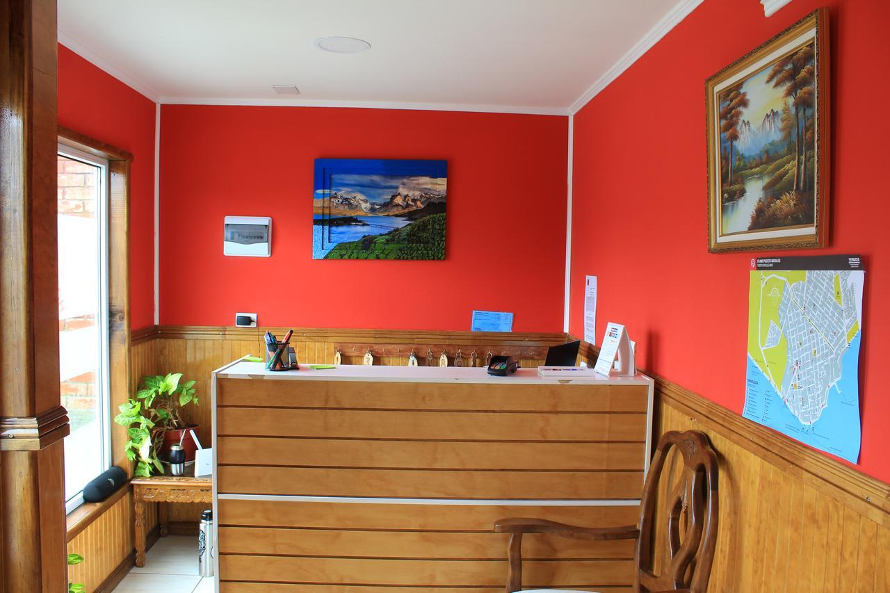 Hostal America En Puerto Natales Eksteriør billede